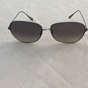 Oliver People’s “Elsie” style ladies sunglasses